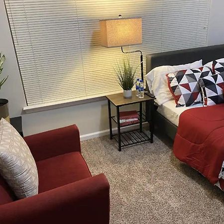 Pprevalon Hotel Шарлът Екстериор снимка