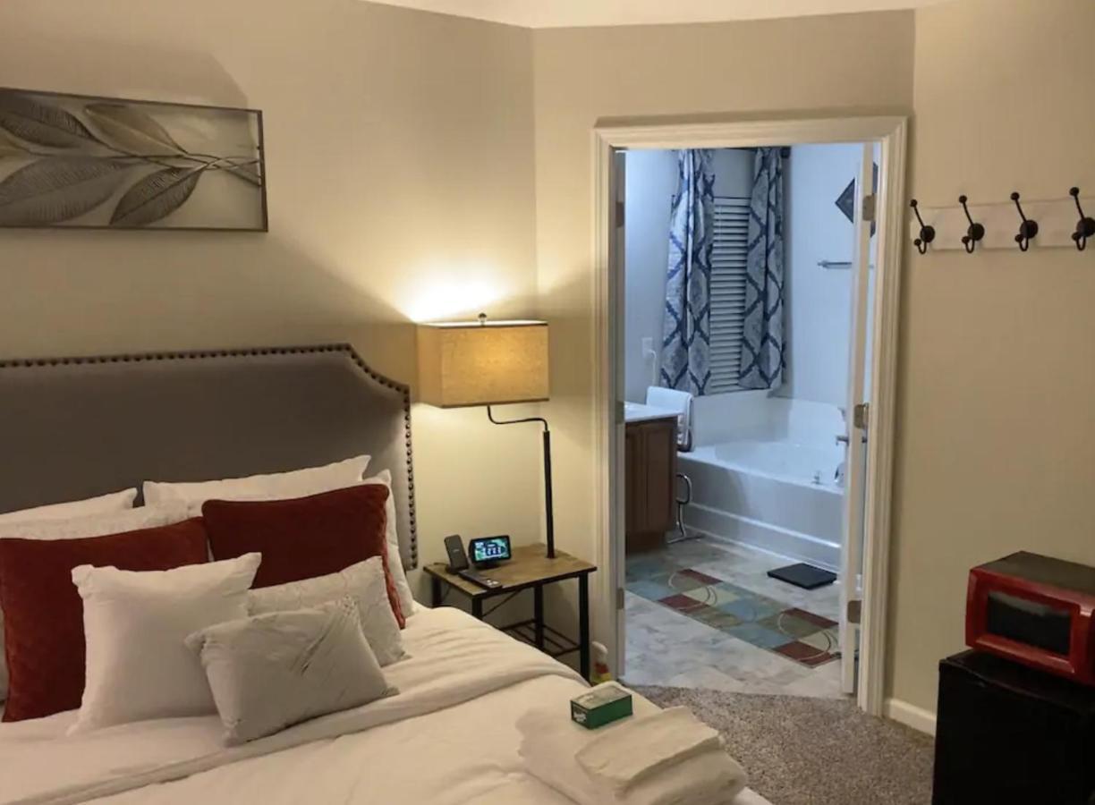 Pprevalon Hotel Шарлът Екстериор снимка